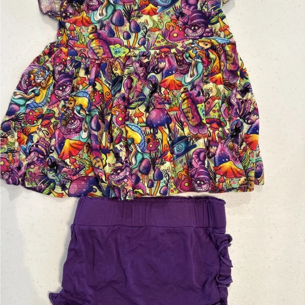 Vibrant Fantasy Alice in Wonderland 12-18 Months Matching Set